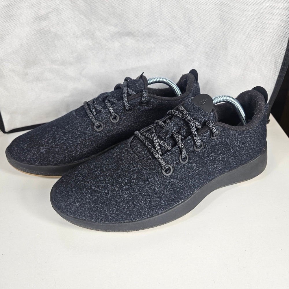 Allbirds Wool Runner Mizzles Mens 10 True Black Gum Sole Sneakers WRM M10